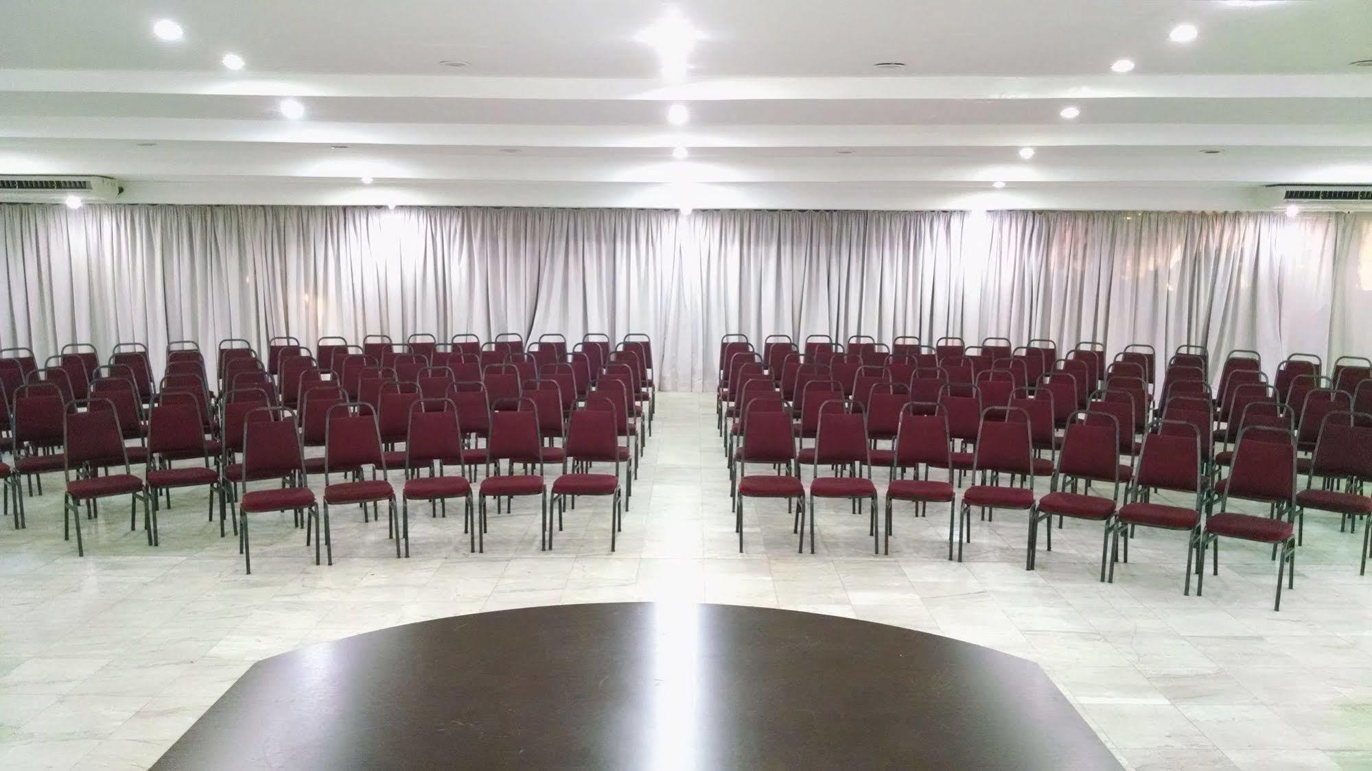 Hotel Vila Rica Campinas กังปินาส ภายนอก รูปภาพ